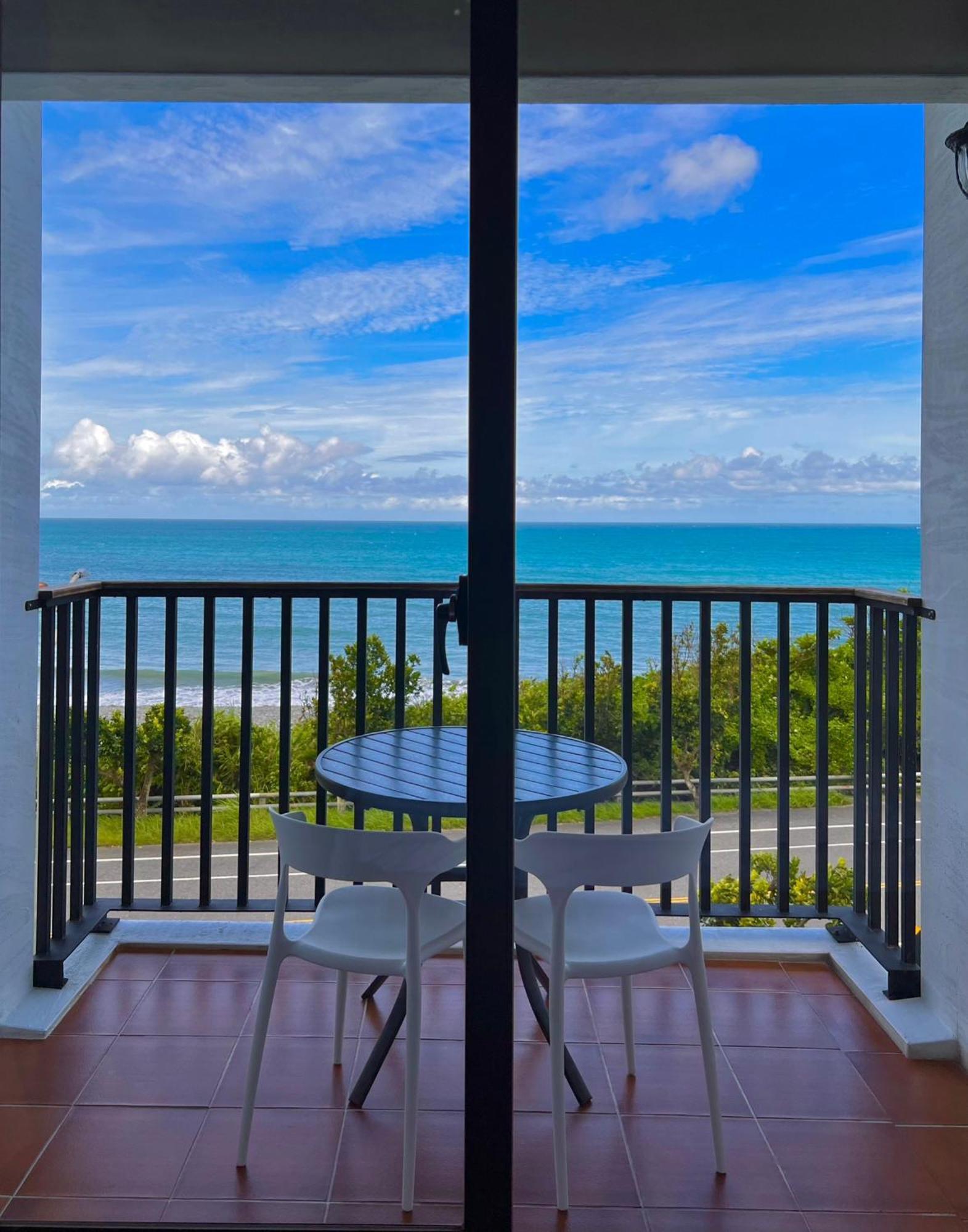 Taitung Blue Sea Villa Chenggong Exterior photo